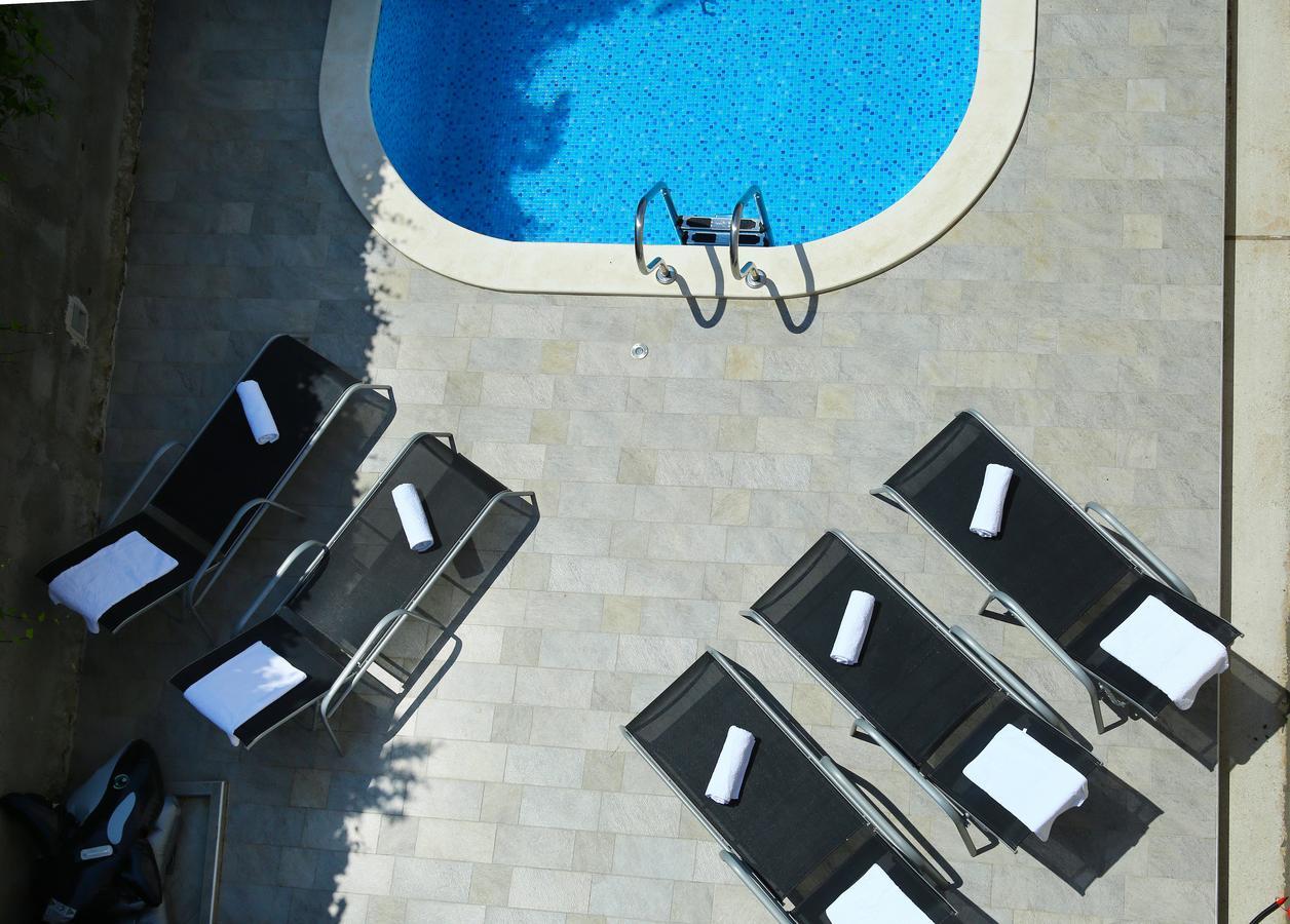 Apartments Nemira Exclusive Omiš Dış mekan fotoğraf